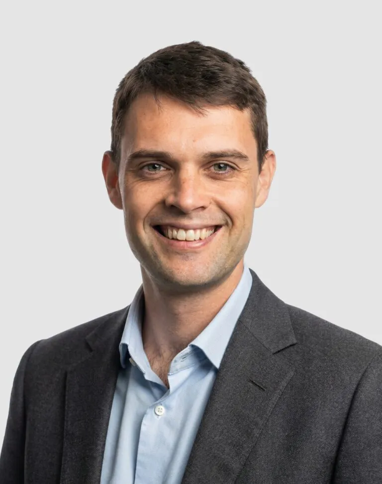 Sam Snoxall, Due Diligence